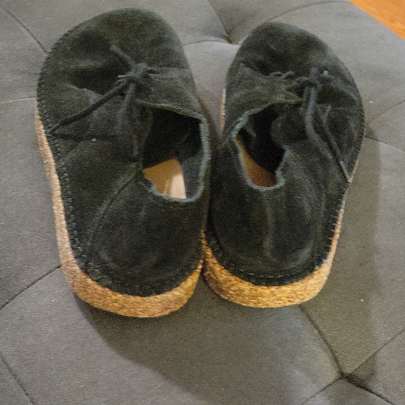 Birkenstock Black Suede Chukka Boots - Picture 3 of 6